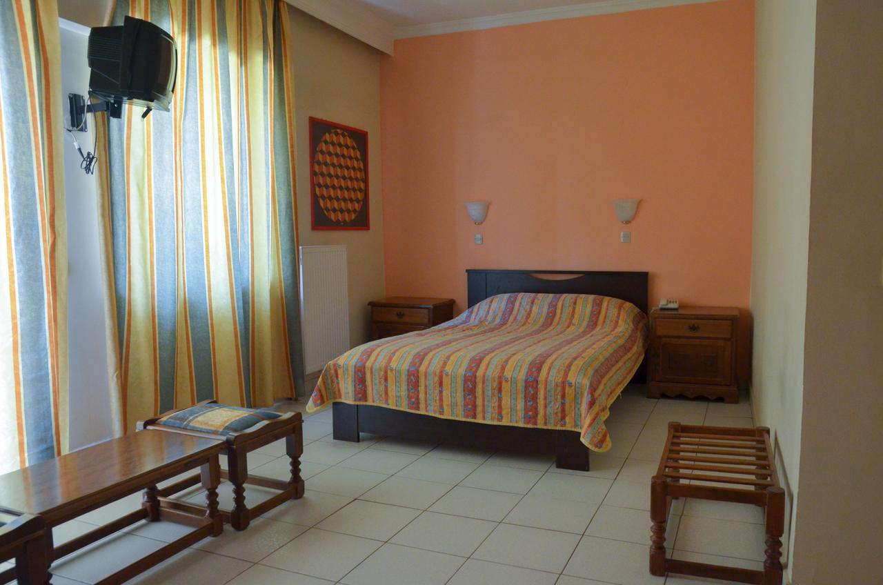 Hotel Costis Ptolemaida Esterno foto